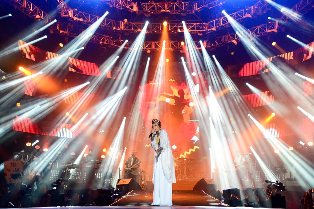 138338-Yuna at MTV World Stage Malaysia 2014 Pic 6 (Credit - MTV Asia & Kristian Dowling)-464d74-original-1408210066