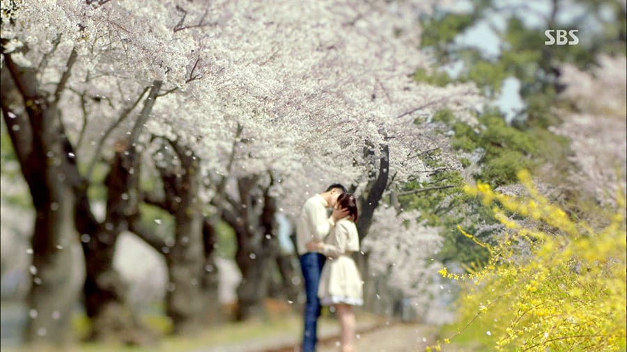 That Winter, the Wind Blows (1)