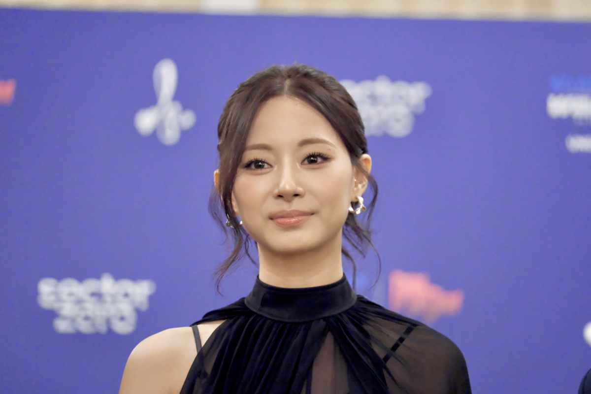 tzuyu_dadadan_williams_pc_solo1